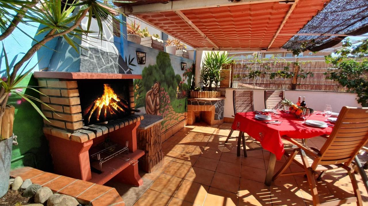 维拉德塞斯Atico Terraza, Airport-Bcn, Puerto-Cruceros公寓式酒店 外观 照片