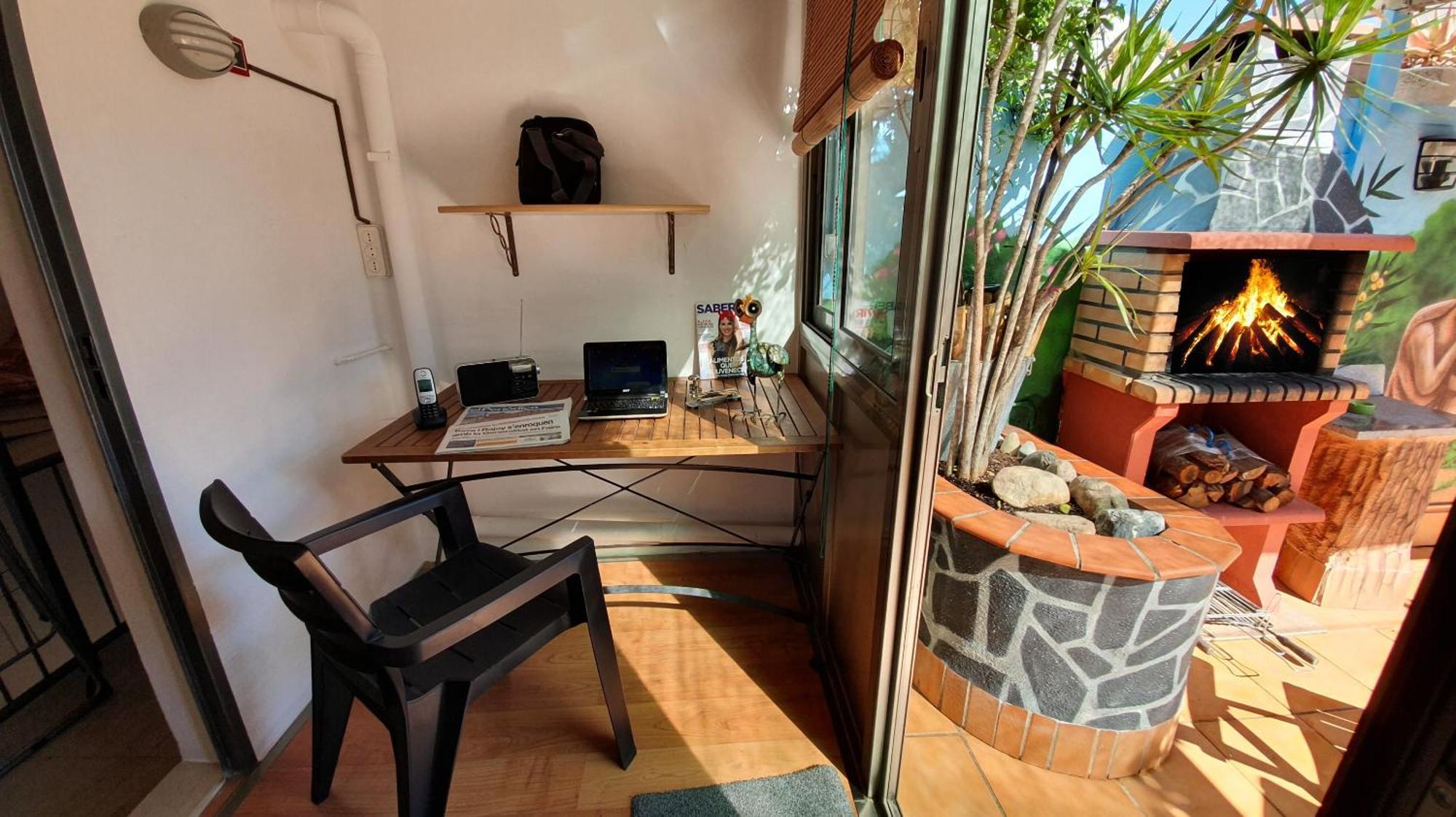 维拉德塞斯Atico Terraza, Airport-Bcn, Puerto-Cruceros公寓式酒店 外观 照片