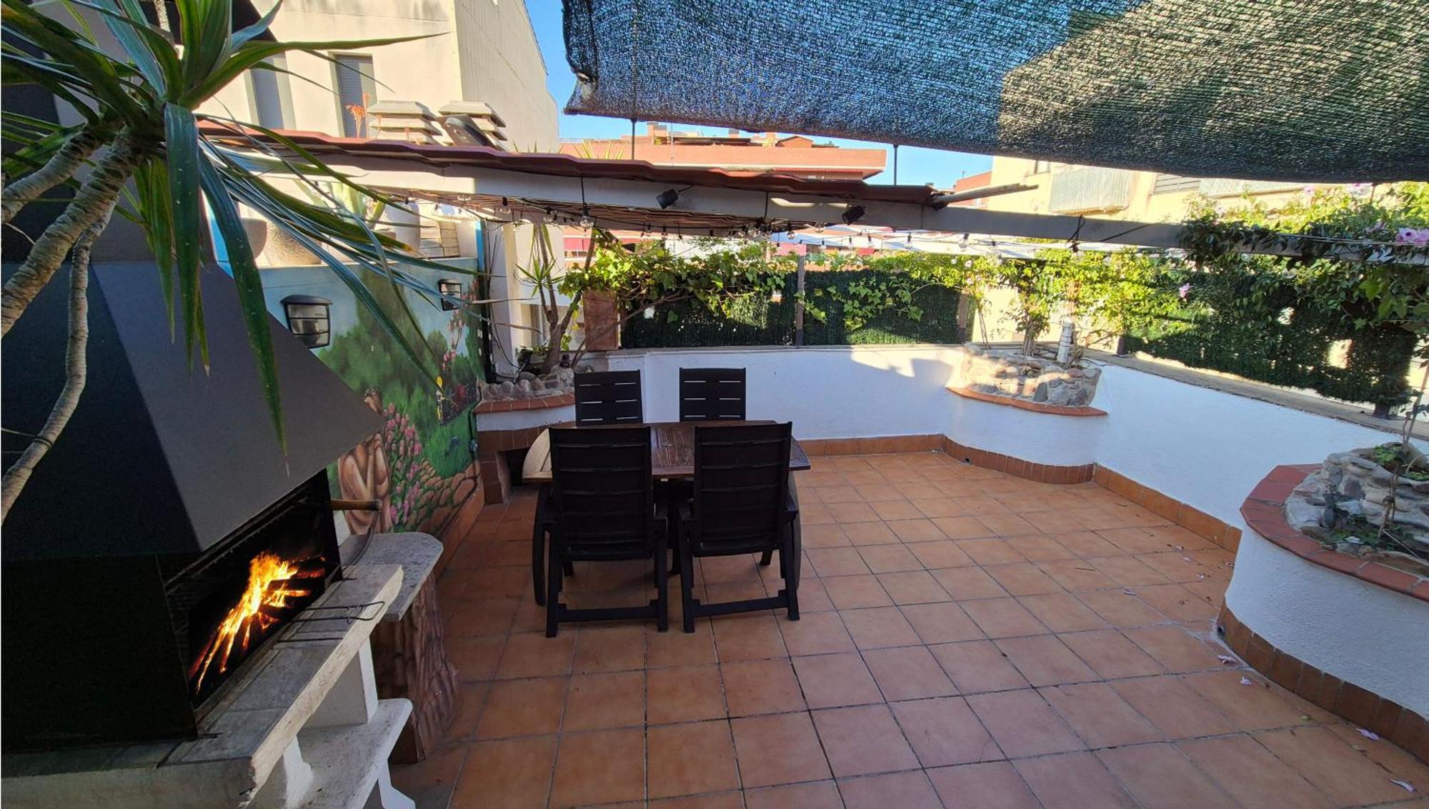 维拉德塞斯Atico Terraza, Airport-Bcn, Puerto-Cruceros公寓式酒店 外观 照片